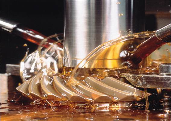 Neat Cutting Oils Manufacturer in Maharashtra